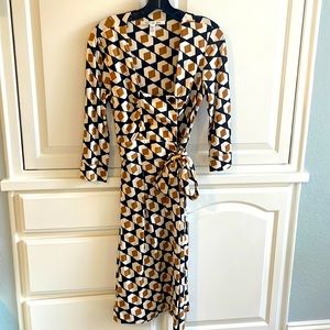 Diane vonFurstenberg wrap dress. Great for work.